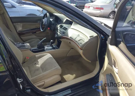 2008 Honda Accord 2.4 Ex z USA, uszkodzony, nr VIN 1HGCP26708A041292